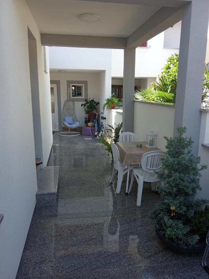 Apartment Ivana B4 N1